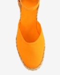 Espadryle pomarańczowe na niskim koturnie