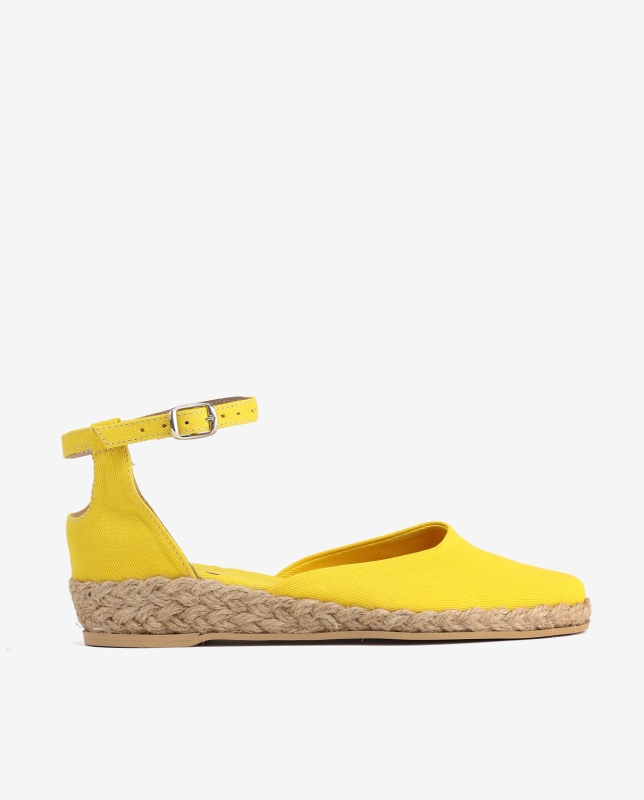 Espadryle żółte płaski koturn zakryta pięta i palce
